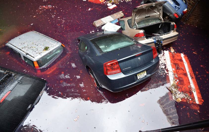 Cars drowning in a flood zone